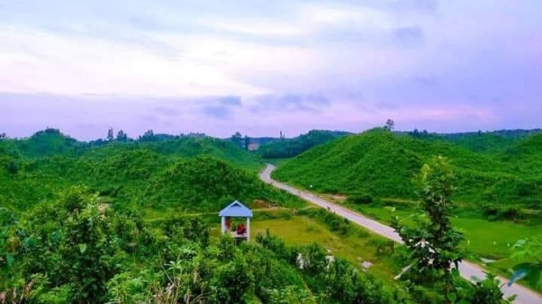 ঈদের ছুটিতে পর্যটকদের হাতছানি দিচ্ছে নালিতাবাড়ীর মধুটিলা ইকোপার্ক