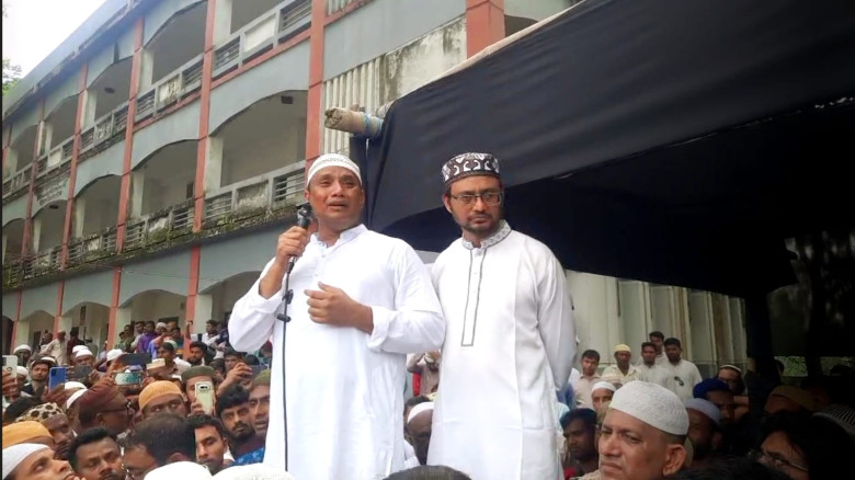 বাবার জানাজায় অংশ নিতে ৭ ঘণ্টার প্যারোলে মুক্ত সাবেক এমপি সুজন
