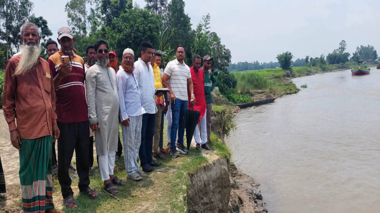 নাগরপুরে নদীভাঙন কবলিত এলাকা পরিদর্শনে এমপি রবিউল আওয়ালের উদ্যোগ