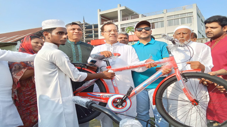 জনগণের সন্তুষ্টিই আমার সন্তুষ্টি, সাধারণ মানুষ পাবে ইনসাফ — এমপি এ কে এম ফজলুল হক মিলন