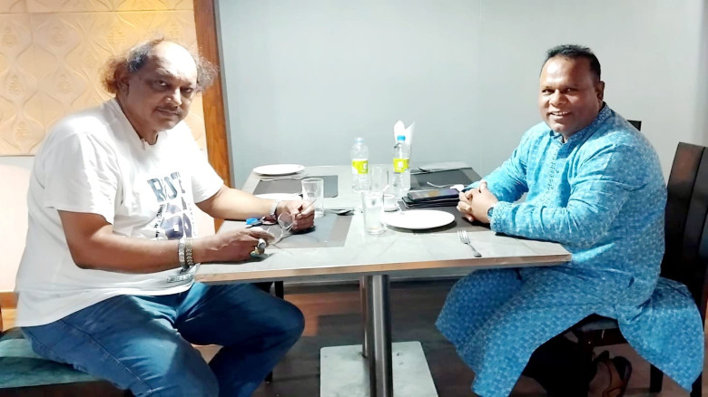 এক টেবিলে কায়সার হামিদ ও ড. আসিফ মিজান: ঐক্যবদ্ধভাবে মানবসেবার অঙ্গীকার