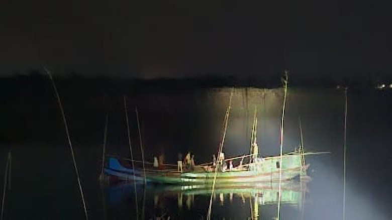 ছবির ক্যাপশন: 