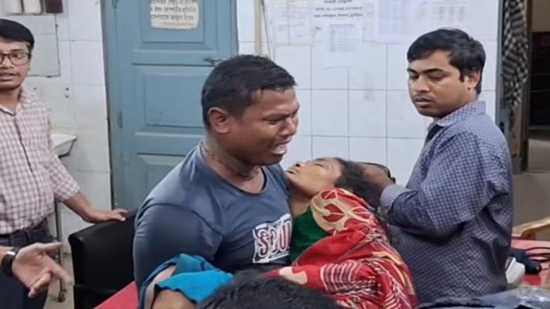 চায়ের দোকানে বজ্রপাত,ঠাকুরগাঁয়ের  পীরগঞ্জে নারীসহ...